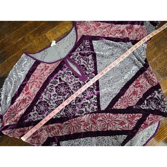 Anthropologie tiny Patchwork Velvet Pullover Large - Picture 8 of 10